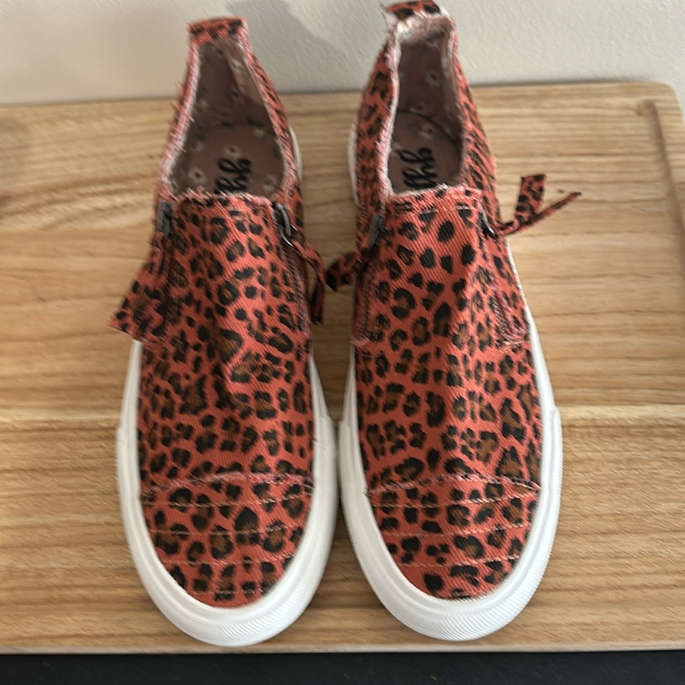 Women’s Shoes 👟